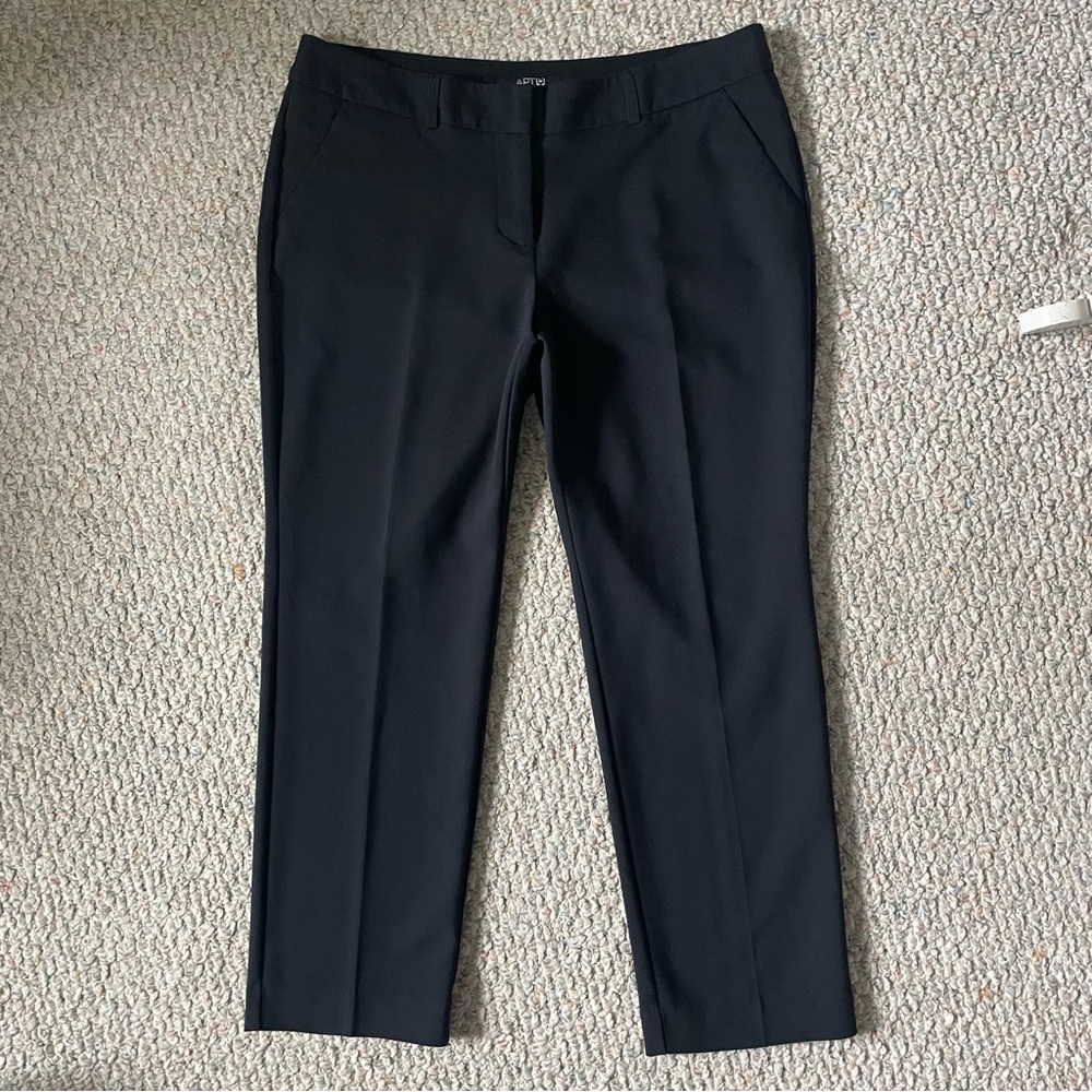 Like New! Apt. 9 Petite Black Pants